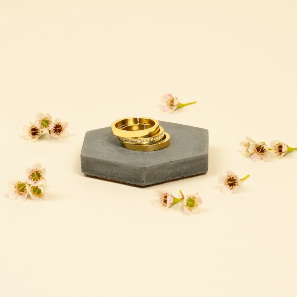 Cassio Pave Ring by Vita Fede